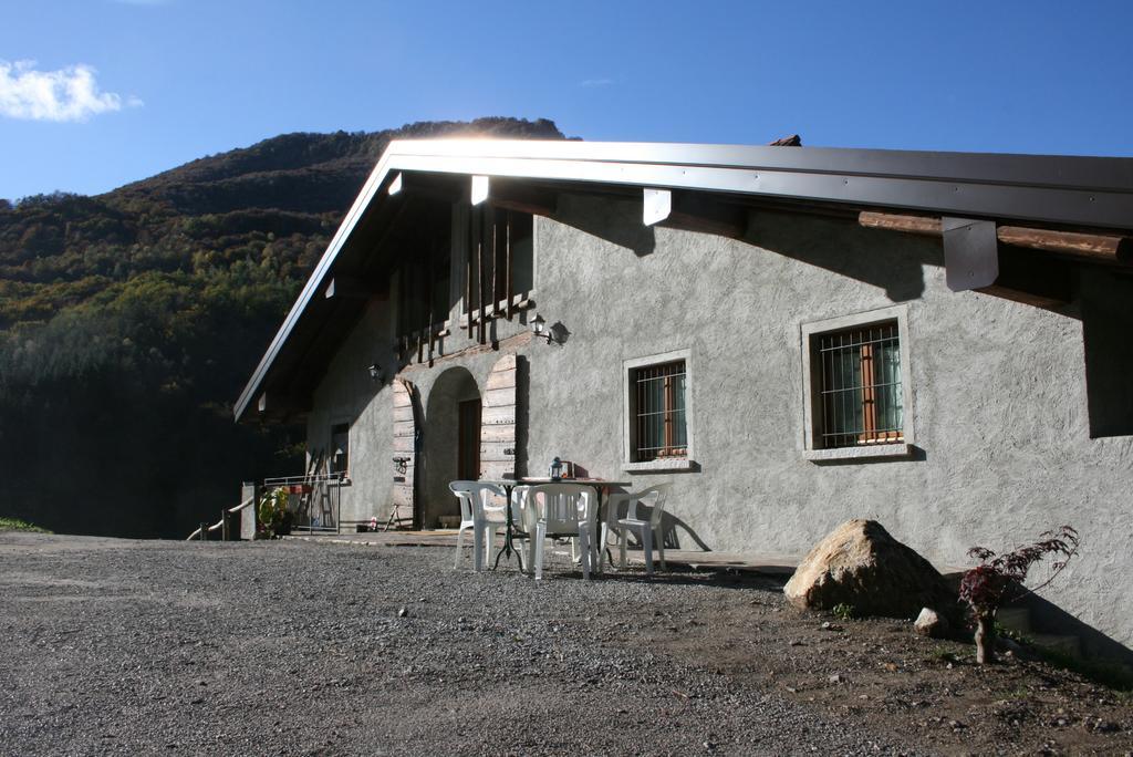 Agriturismo Cascina Cornella Cremeno Exteriör bild